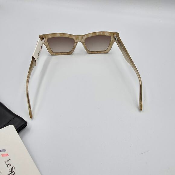 Le Specs Hero Alt Fit Female Cateye Sunglasses in Gold Seashell NEW main image 9